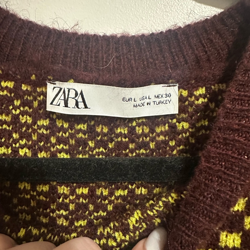 Maroon and Yellow Checkered Sweater - Picture 4 of 5